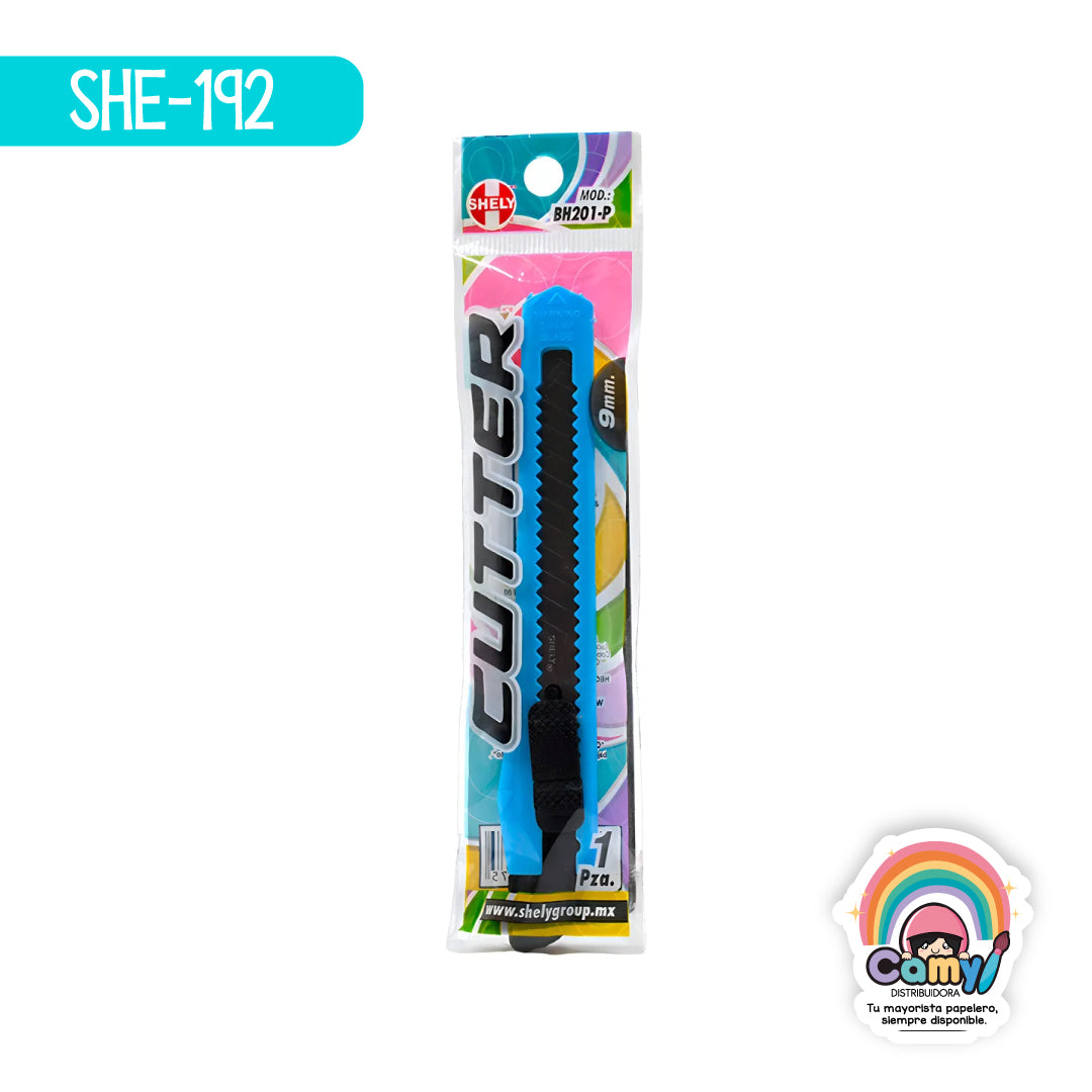 SHE-192 CUTTER SHELY CHICO DE PLASTICO PASTEL